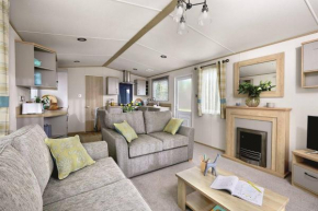 Busy Bees Lodge - Free Hoburne Passes